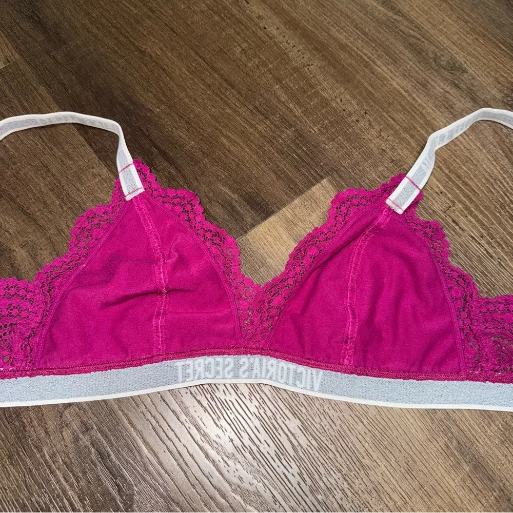 Victoria’s Secret Magenta Lace & Logo Bralette